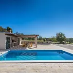 Oliveto With Pool Villa Donji Kasic