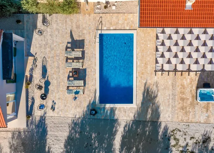 Oliveto With Pool Donji Kasic